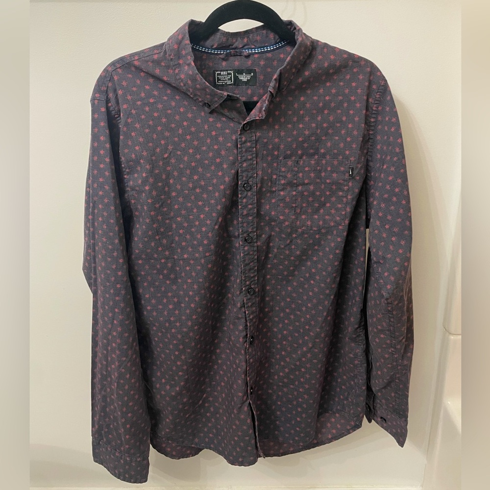 Men’s Nike SB button down shirt, size large